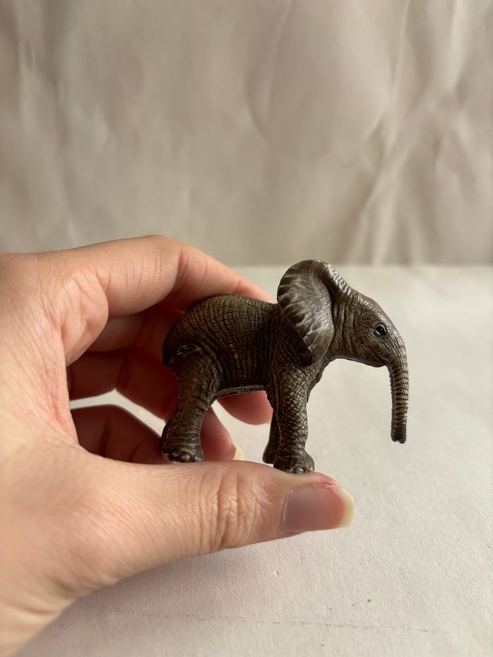 Éléphanteau Schleich - photo numéro 4