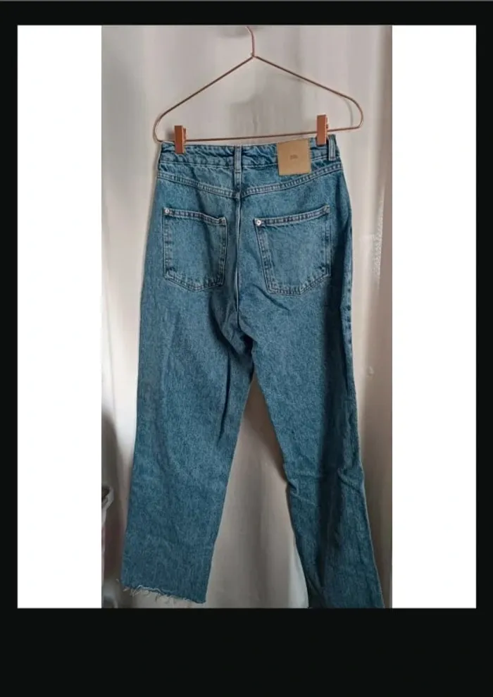 Jeans Zara taille 38 - photo numéro 2