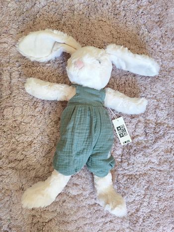 Peluche lapin bonton