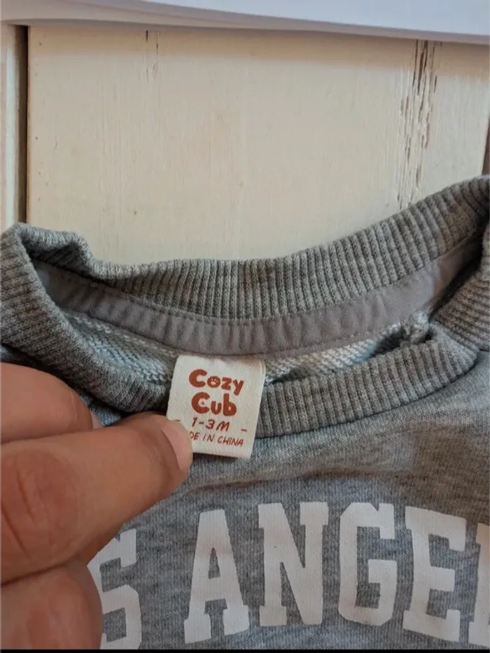 Pull LA bébé garçon 1/3 mois - photo numéro 2