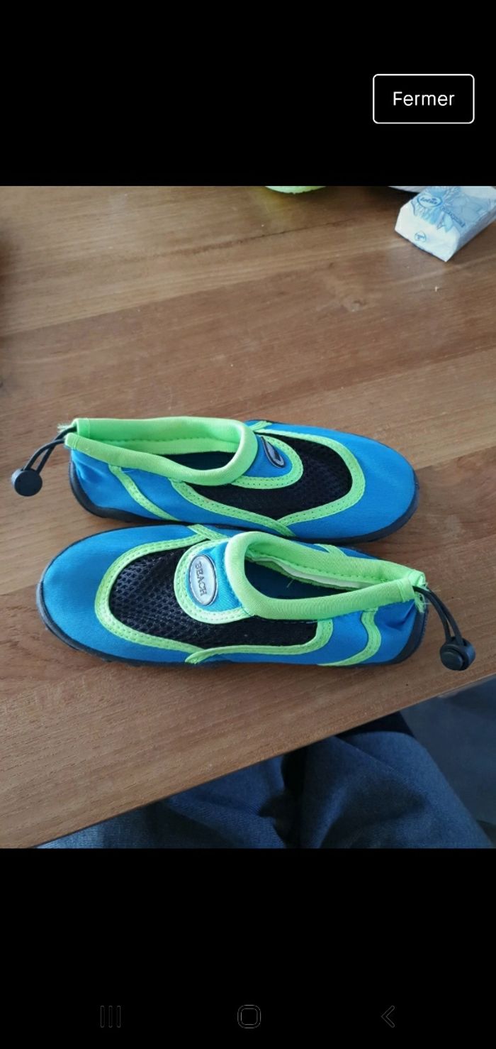 Chaussures plage et eau neuves