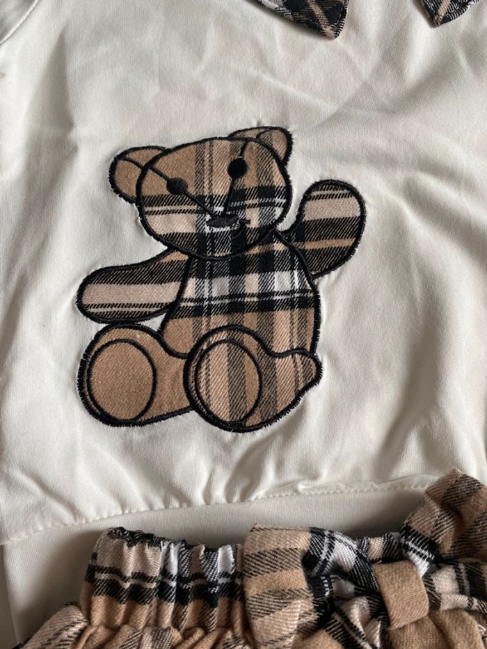 Ensemble tee shirt et jupe assortie - photo numéro 3