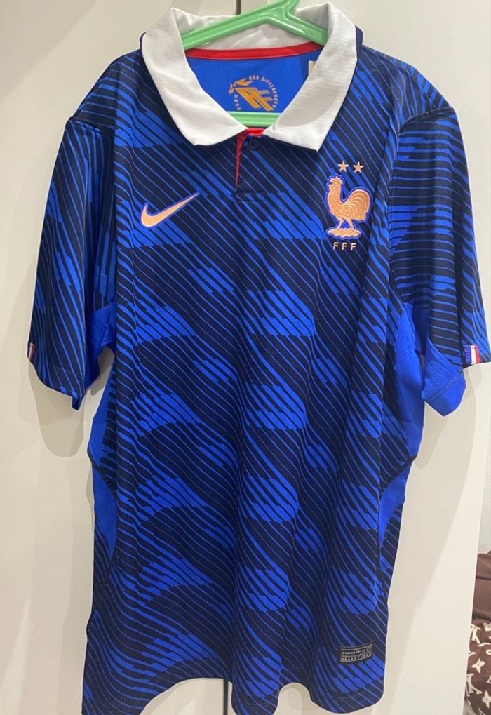 Maillot équipe de France 2026 taille M neuf - photo numéro 4
