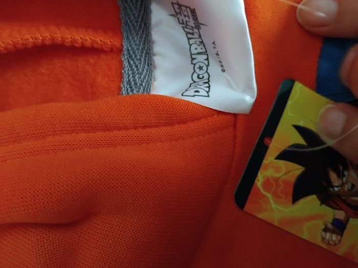 Sweat capuche garçon Dragon Ball, neuf, 4 ans - photo numéro 4