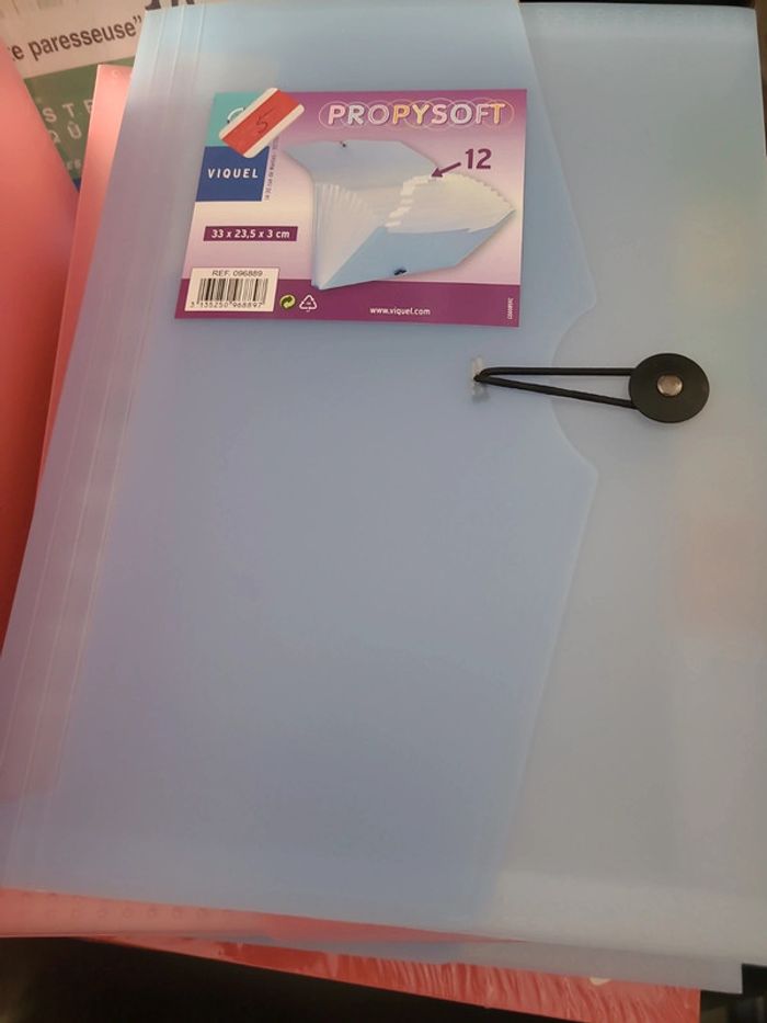 Classeur souple x4 - photo numéro 2