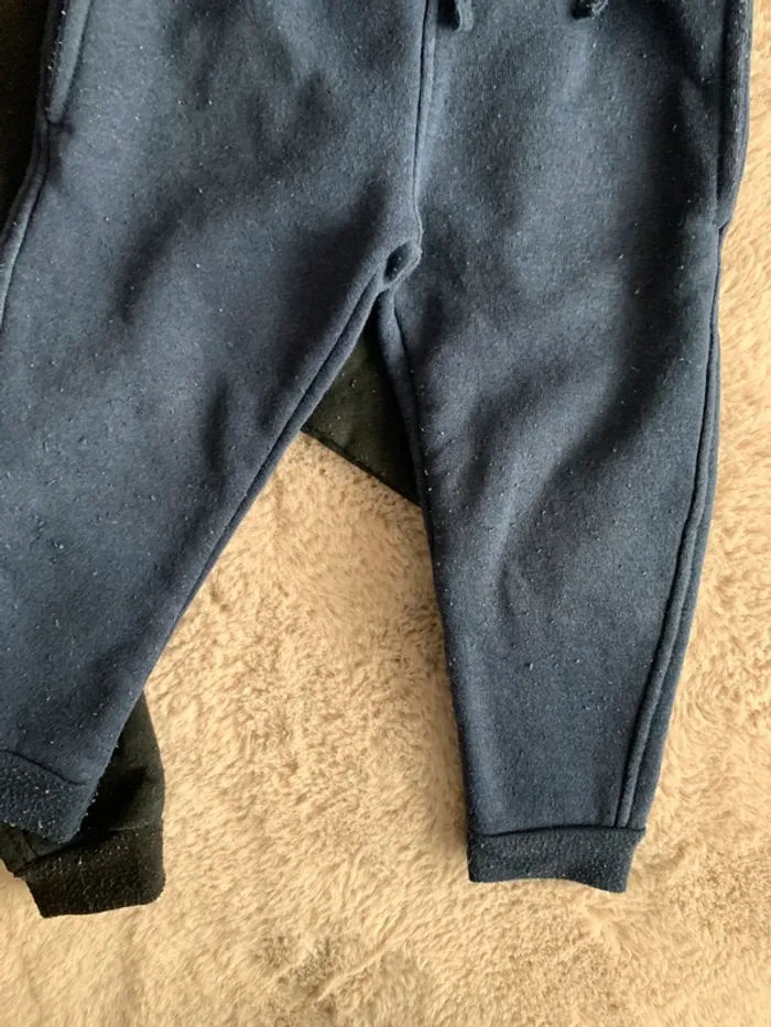 Lot 2 pantalons jogging t92 - photo numéro 4