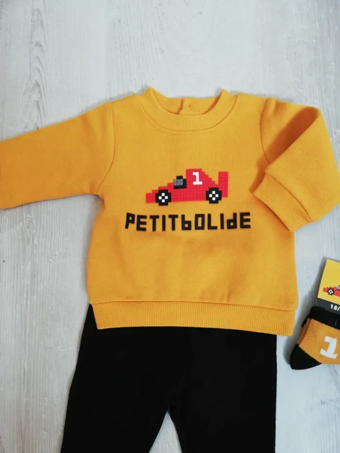 Ensemble pull  jogging 3 mois neuf - photo numéro 2