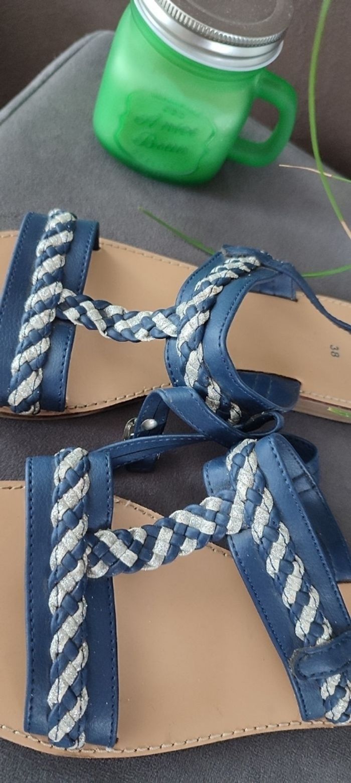 Chaussures été 38 La Halle - photo numéro 2
