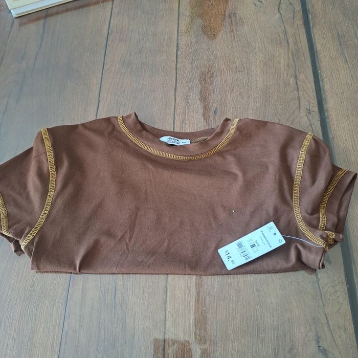 (Réduction) T-shirt marron polyester et élasthanne - photo numéro 3
