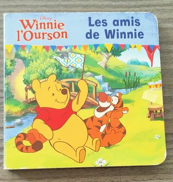 Petit livre Winnie l'ourson "Les amis de Winnie"