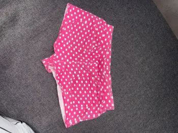 Short fille