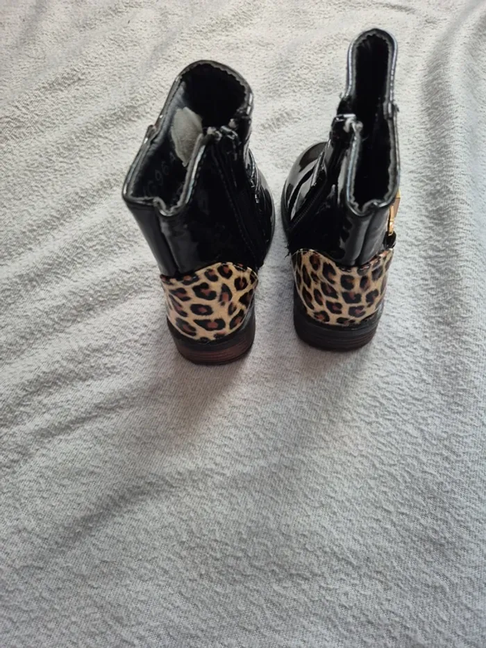 Bottines fille taille 19 - photo numéro 3
