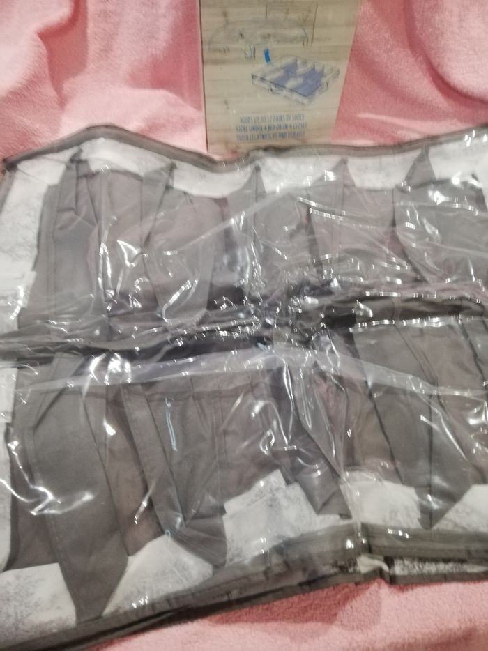 Lot 2 rangements chaussures ou autres Primark neufs - photo numéro 3