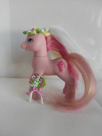 My little Pony G2 her Majesty great romance et accessoires