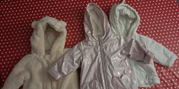 Lot Manteaux taille 6 Mois