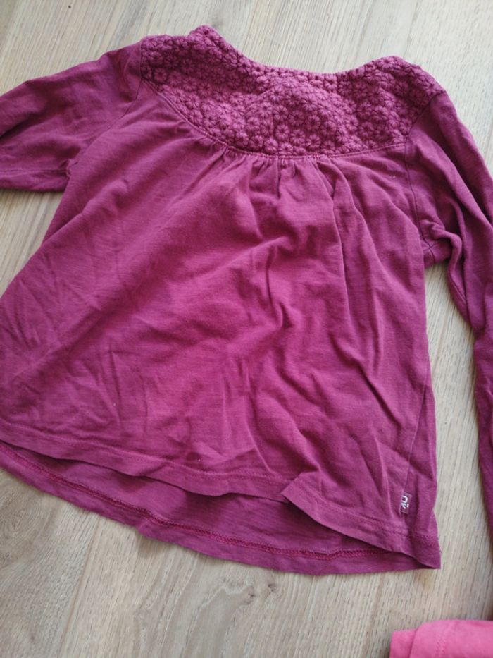 De deux t-shirt manches longues filles 4 ans - photo numéro 4
