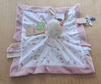 Doudou Lapin Trois Kilos Sept