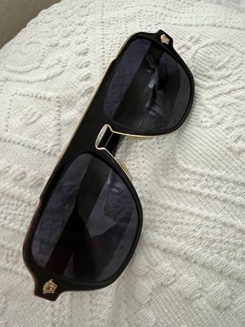 Lunettes de soleil VERSACE