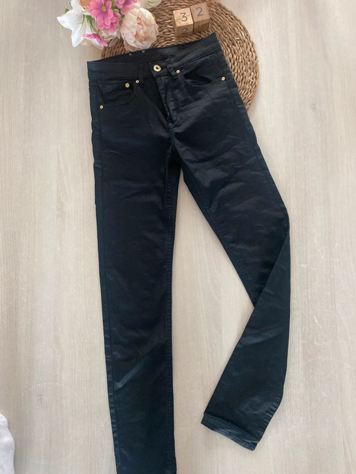 Jean simili cuir - photo numéro 2