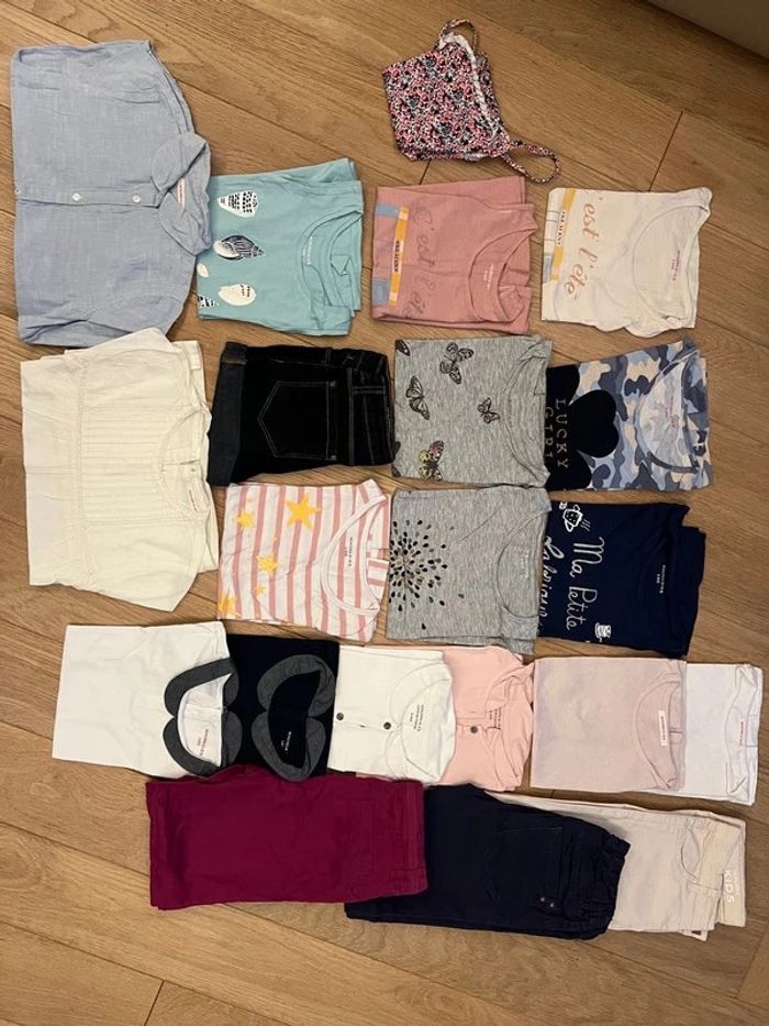 Lot de 21 vêtements printemps été 6 ans fille Monoprix kids très bon état