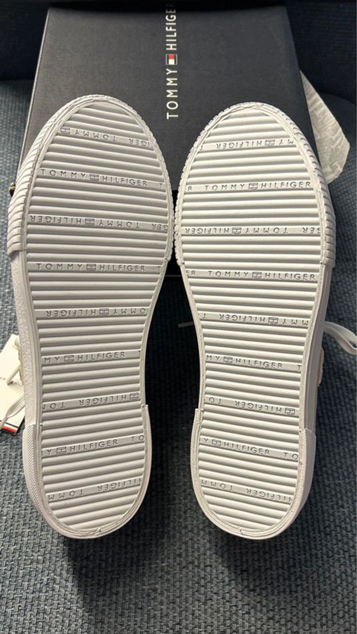 Sneakers - baskets Tommy Hilfiger neufs taille 39 - photo numéro 15