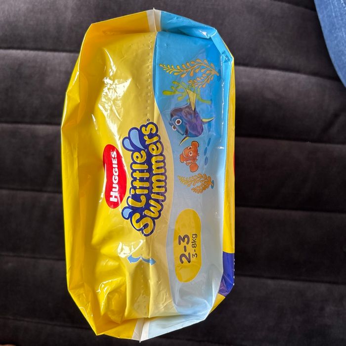 Couche d’eau Huggies Taille 2/3 - photo numéro 2