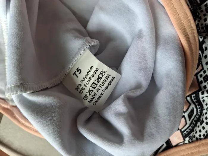 Maillot de bain une pièce femme T5 neuf - photo numéro 3