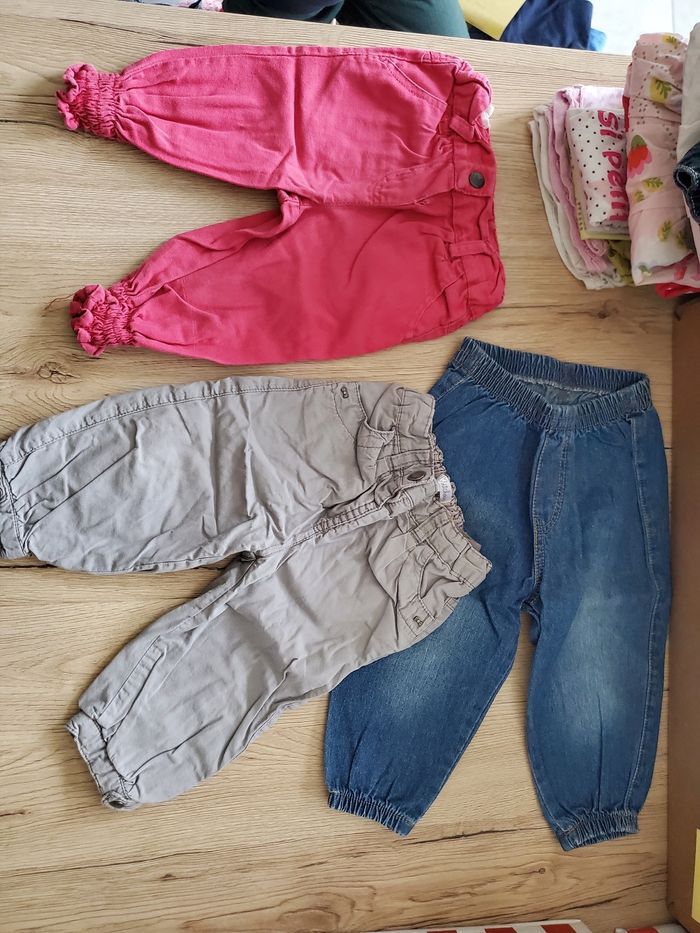 Lot de 19 vêtements fille taille 12 mois - photo numéro 9