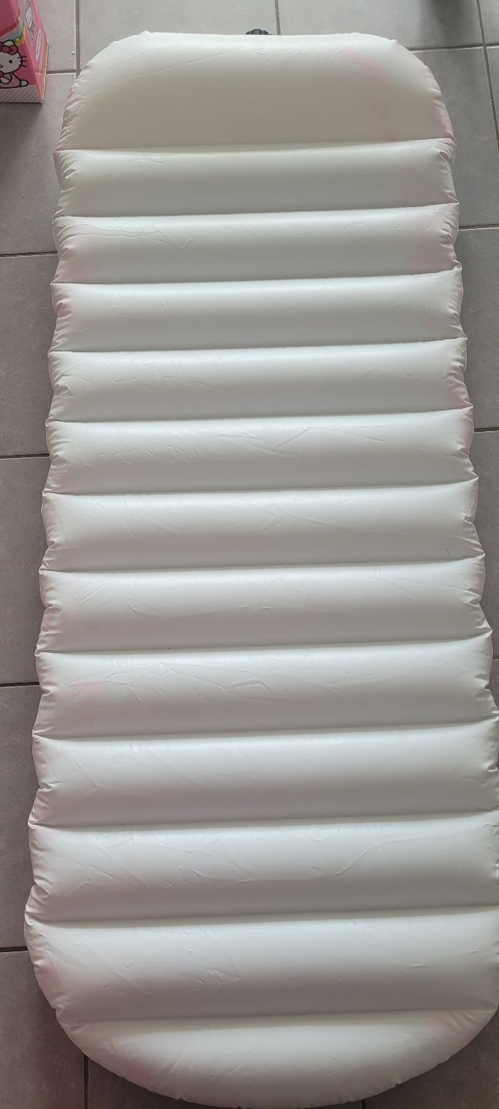Sac de couchage avec matelas gonflable Hello Kitty - photo numéro 4