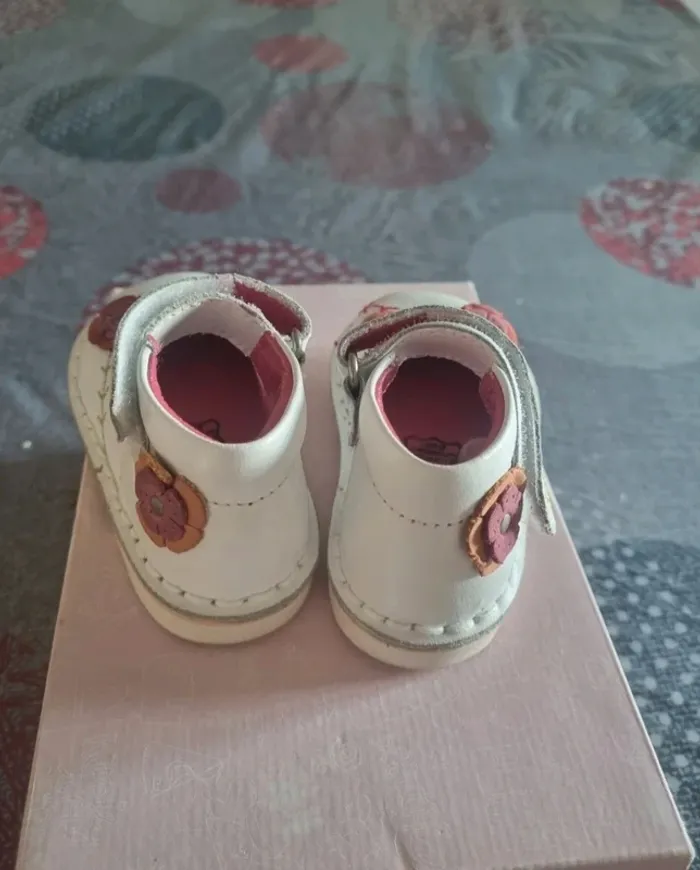 Chaussure bébé fille 🚼 19 - photo numéro 3