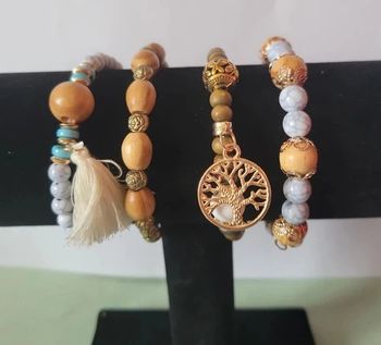 🎁 Bel ensemble de 4 bracelets en bois Neuf marron et blanc !