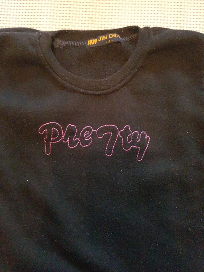 Pull fille 4 ans - photo numéro 2