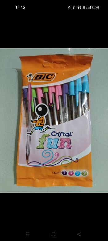 Stylos bic cristal fun 