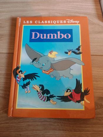 Livre les classiques disney