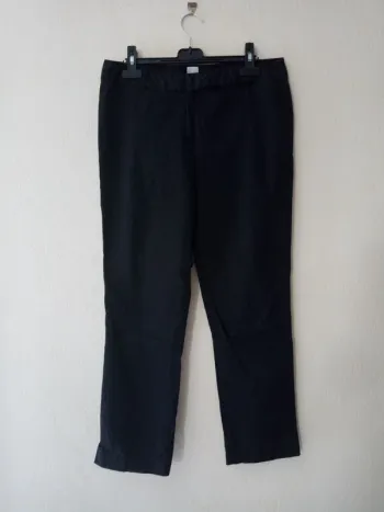 Pantalon forme cigarette