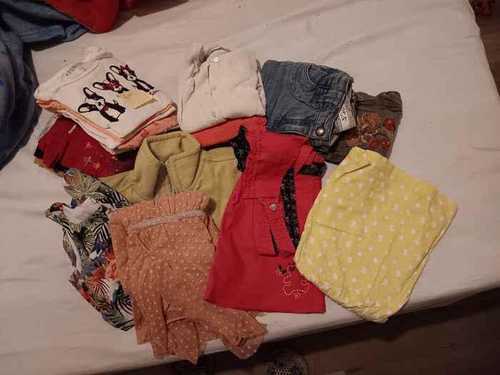 Lot de vêtements