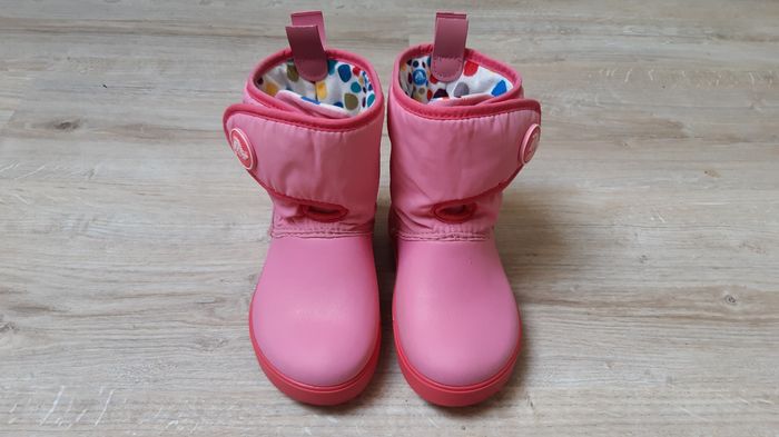 Bottes Crocs p.28-29 - photo numéro 2
