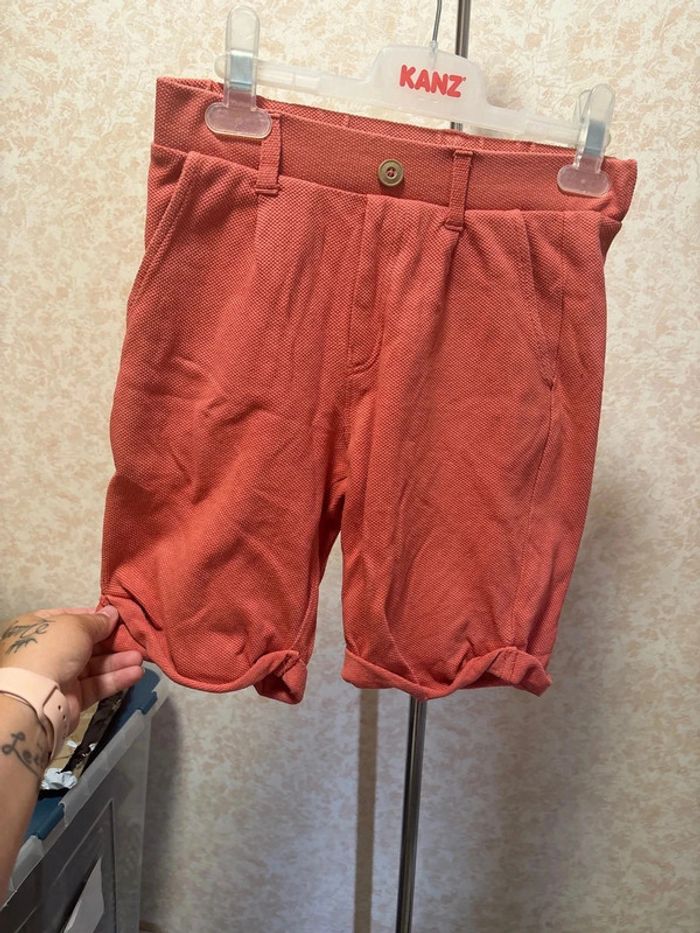 Short taille 10ans marque kiabi