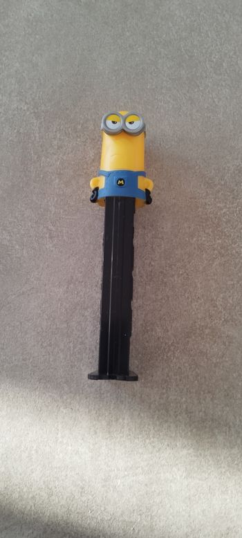 Distributeur de pez minion