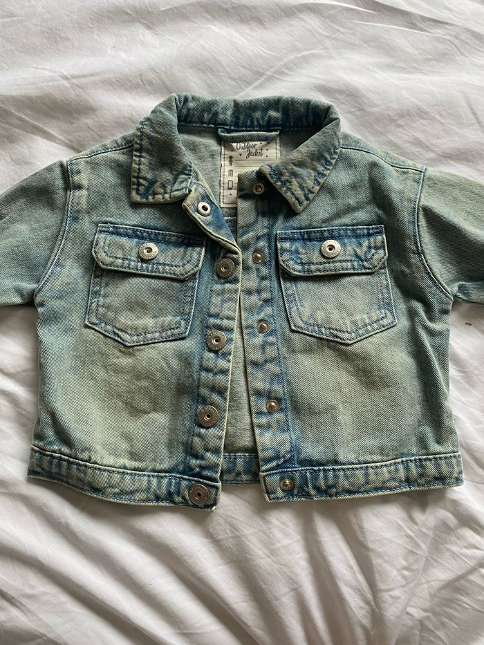 Lot 2 vestes en jeans - photo numéro 2