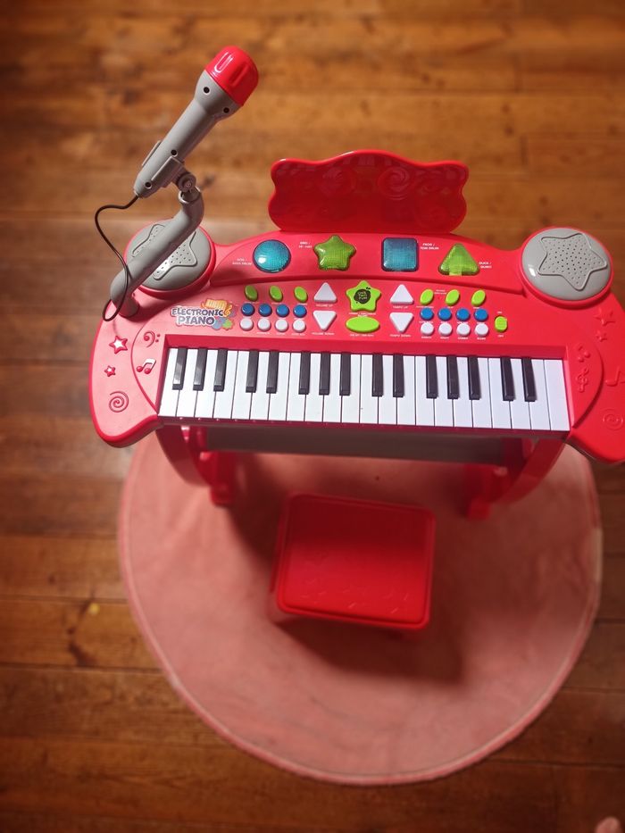 Piano - photo numéro 2