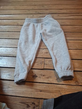 Pantalon taille 24 mois