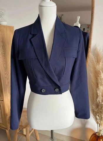 Veste de blazer courte bleu marine Pull and Bear