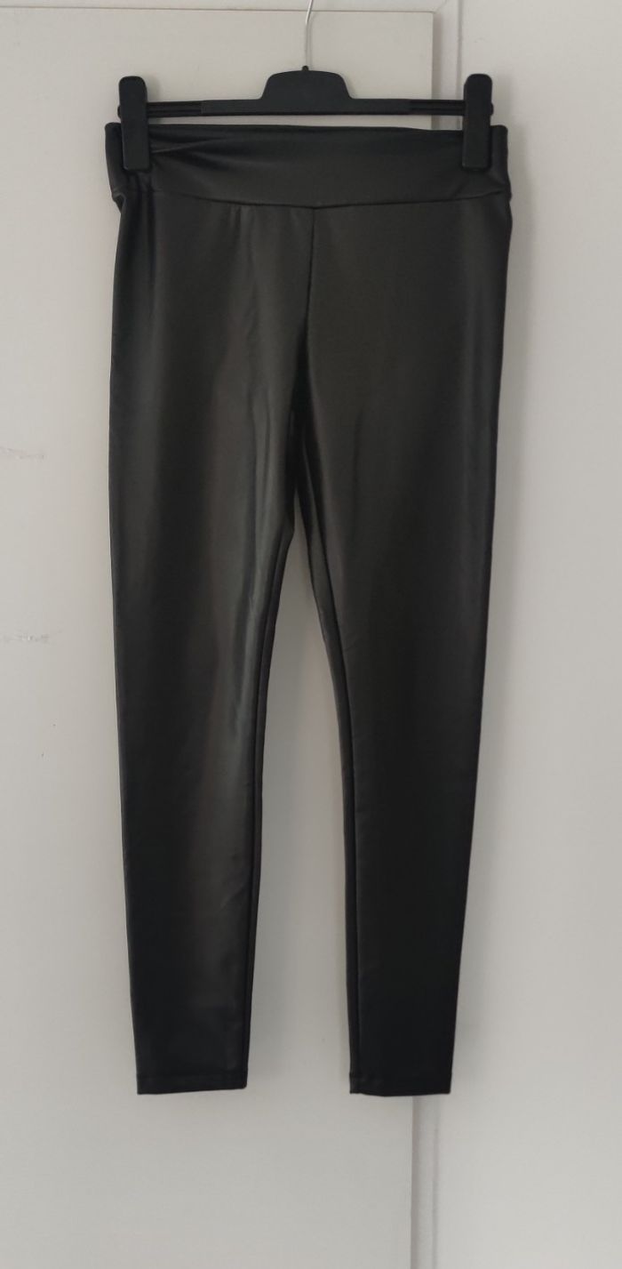 Legging simili cuir noir Esmara taille 40 femme – Neuf sans étiquette - photo numéro 5