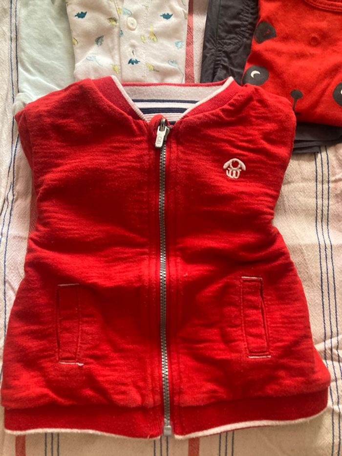 Lot vêtement 6 mois - photo numéro 2