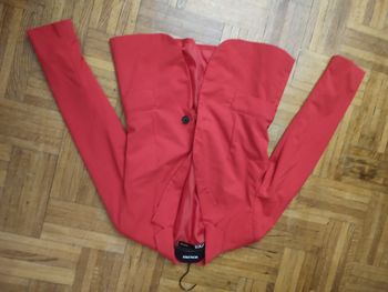 Blazer rouge de chez zara