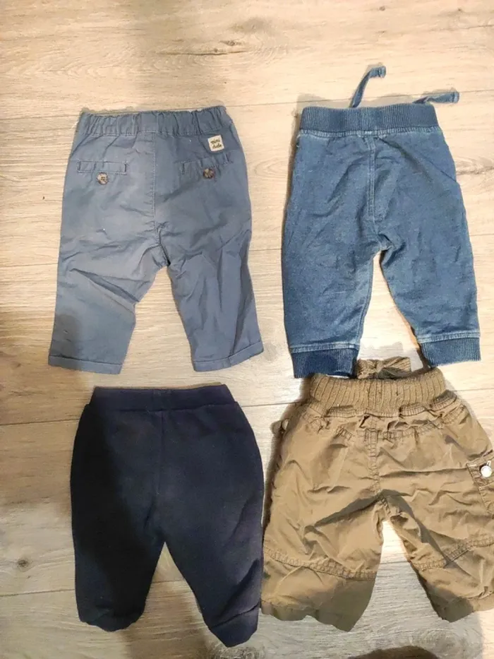 Lot pantalon 3 mois - photo numéro 4