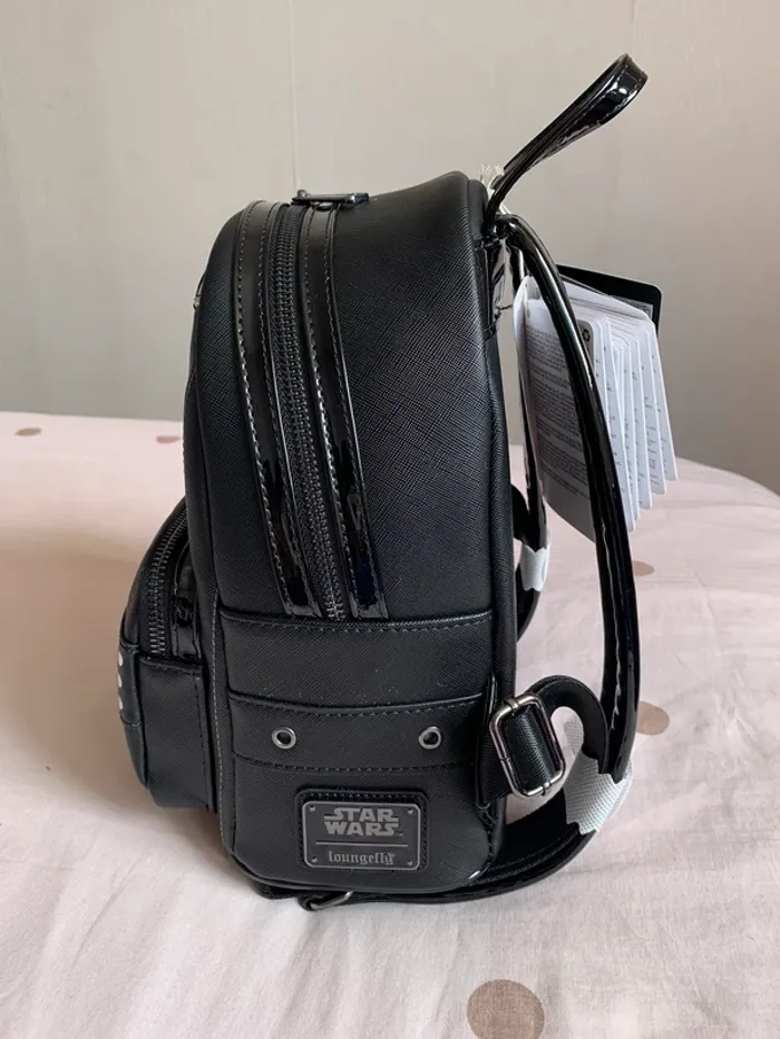 Sac Loungefly Star Wars Dark Vador - photo numéro 2