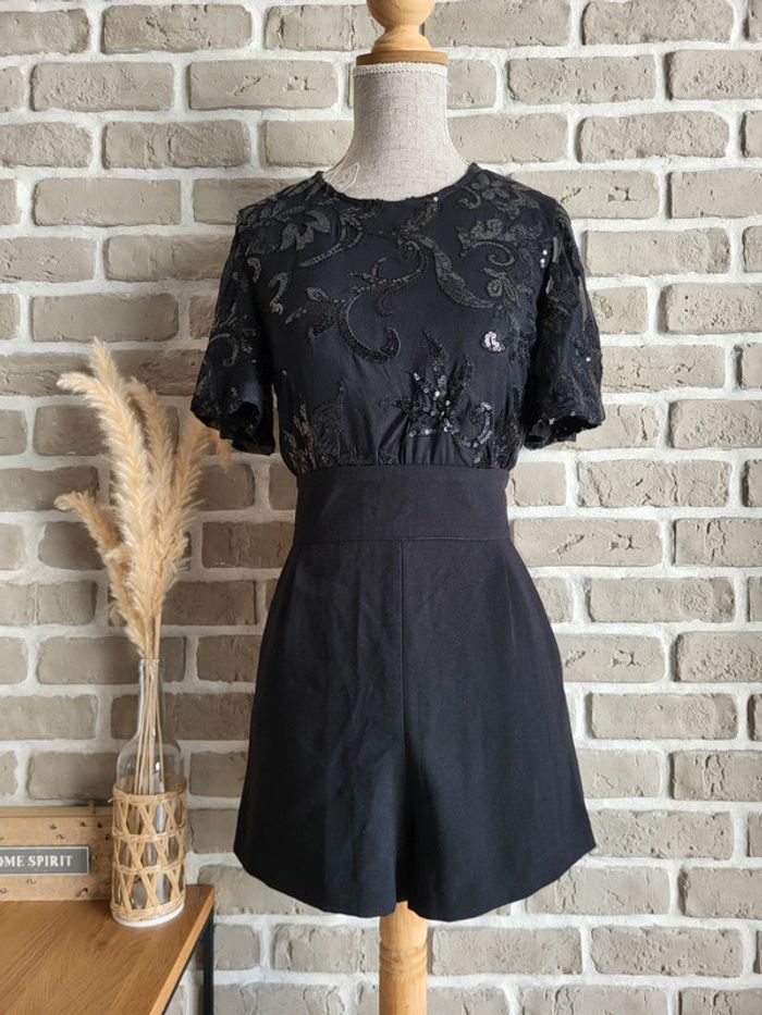 Magnifique combishort noire à sequins Etam - Neuve