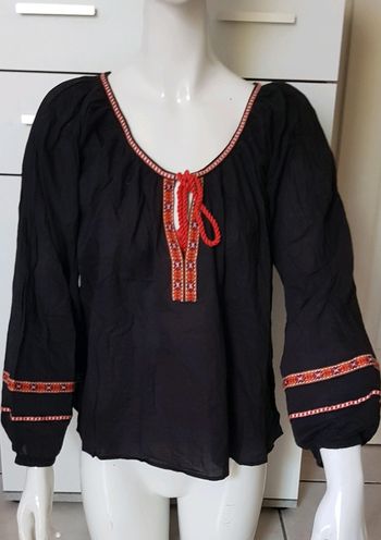Blouse overseize brodée